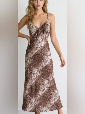 IT’s Brown Snakeskin Print Slip open side accent Maxi Dress size 1X